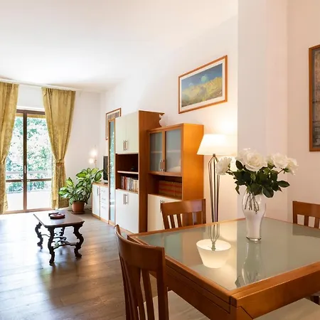 De Angeli - 2 Bedroom *
